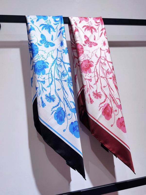 Gucci silk scarf 90X90cm E13 (14)